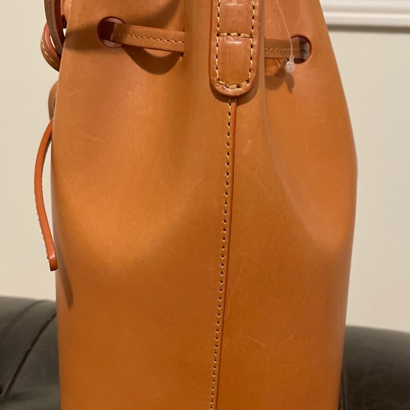 Mansur Gavriel mini bucket bag in Cammello/Rosa - Picture 2 of 5